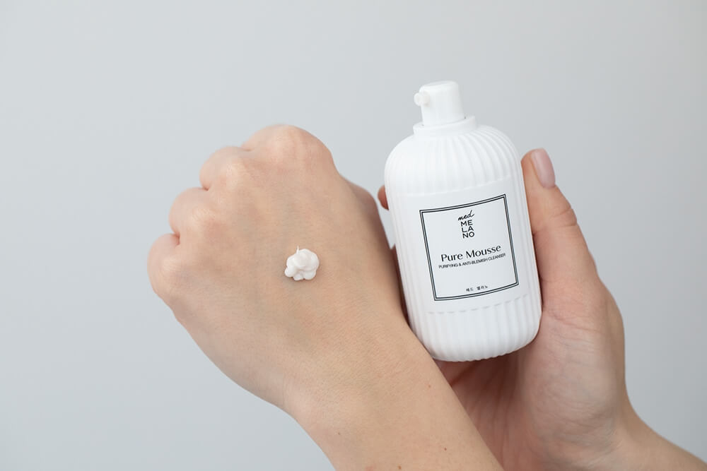 MedMelano Pure Mousse Puryfing and Anti-Blemish Cleanser Mus do mycia skóry z niedoskonałościami 50 ml