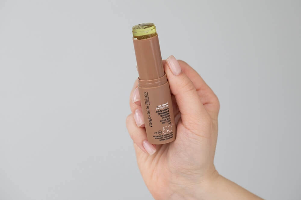 Diego dalla Palma Sun Stick Tatoo And Sensitive Areas SPF 50+ Sztyft przeciwsłoneczny – niewidzialna ochrona tatuaży i miejsc wrażliwych 10 ml