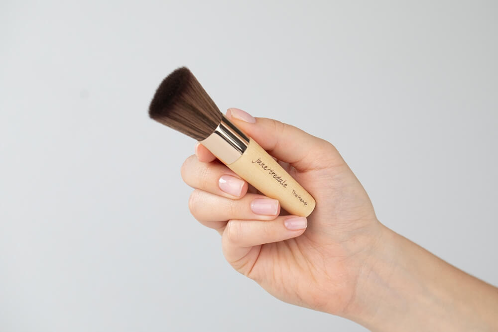 Jane Iredale The Handi Brush Pędzelek do pudru prasowanego