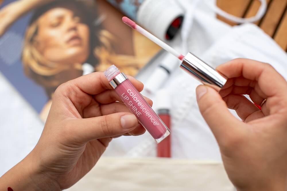 Colorescience Lip Shine SPF 35 Błyszczyk ochronny do ust (kolor Pink) 4 ml