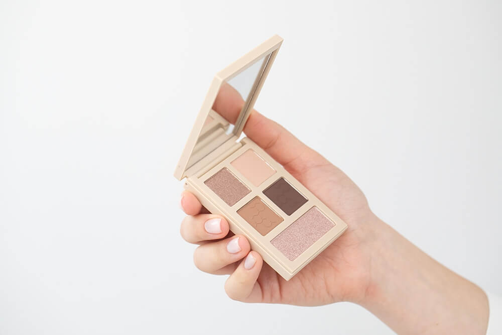 Dermomedica Eyeshadow Palette Paleta cieni do powiek (kolor Glam Soft) 6,5 g