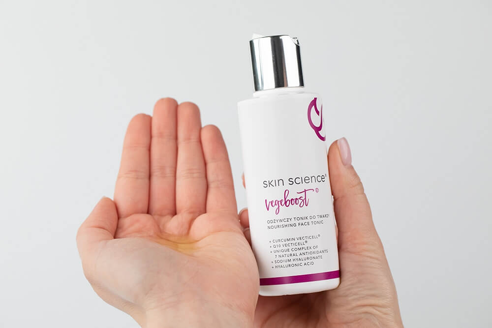 Skin Science Tonic Odżywczy tonik-serum do twarzy z technologią Kurkumin-Somów i Q10-Somów 150 ml
