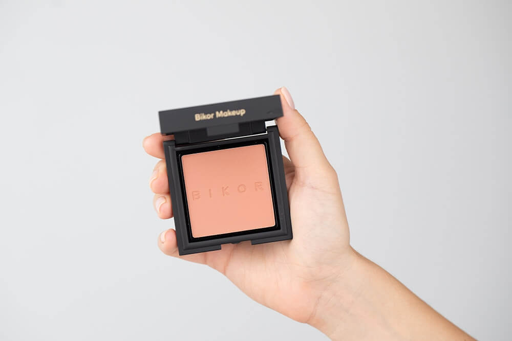 Bikor Como Blush Róż - N°7 Strawberry Milkshake Mat (matowy) 8 g