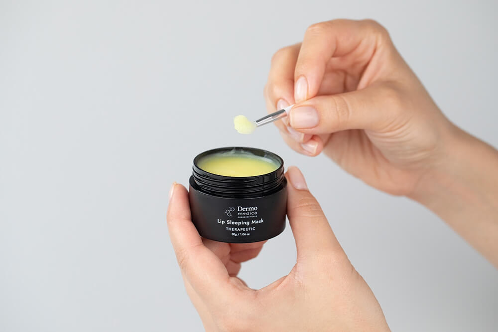 Dermomedica Lip Sleeping Mask Lemon Regenerująca maska na usta na noc 30 g
