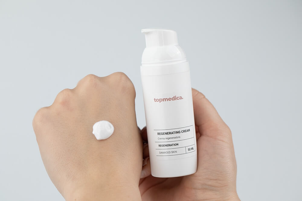 topmedica Regenerating Cream New Krem regenerujący z wąkrotą azjatycką, prebiotykami i cynkiem 50 ml