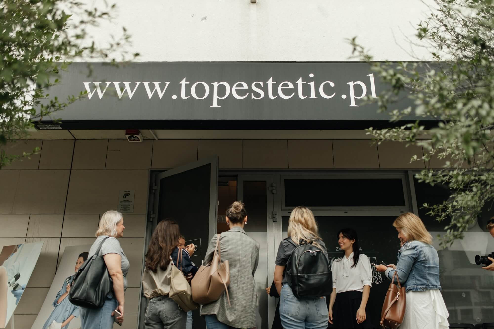 UVaga wyprzedź czerniaka - darmowa dermatoskopia w Twojej okolicy! Fundacja Topestetic i Fundacja Sensoria