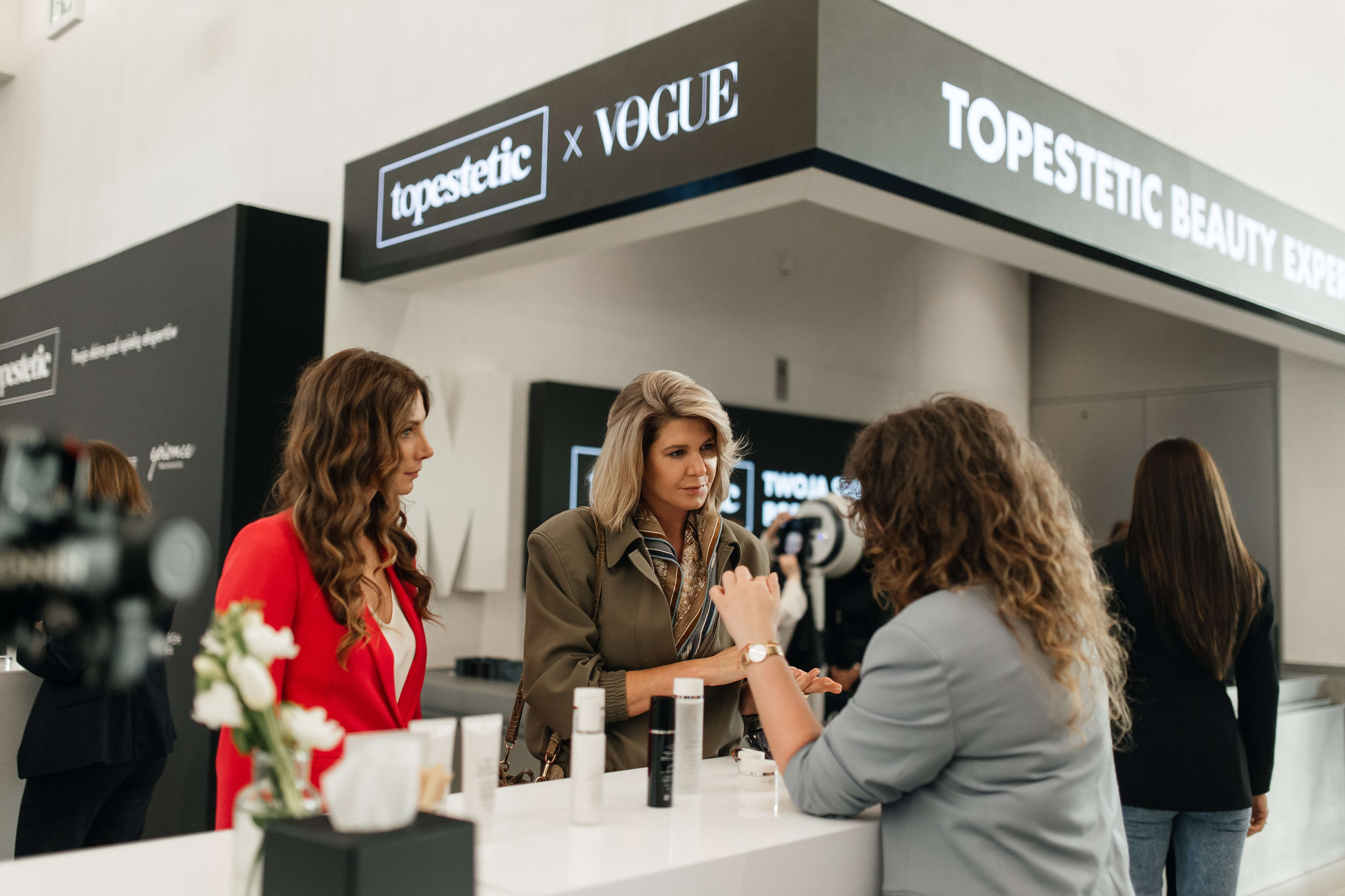 TopKosmetyk 2026 - odkryj kosmetyczne hity Topestetic x Vogue Polska