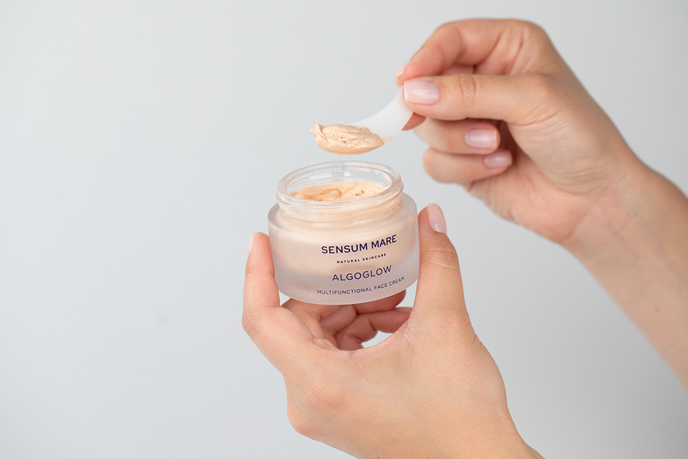 Sensum Mare AlgoGlow Multifunctional Face Cream Wielofunkcyjny krem do twarzy rozświetlająco – wygładzający 50 ml