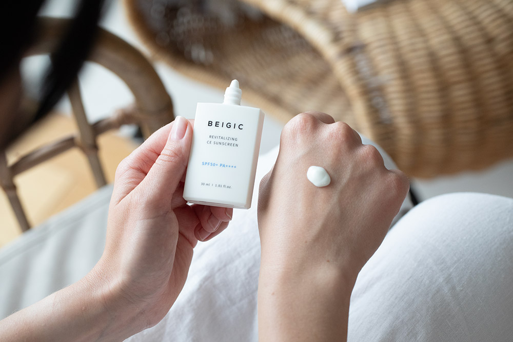 Beigic Revitalizing CE Sunscreen SPF 50 PA++++ Rewitalizujący krem ​​przeciwsłoneczny 30 ml