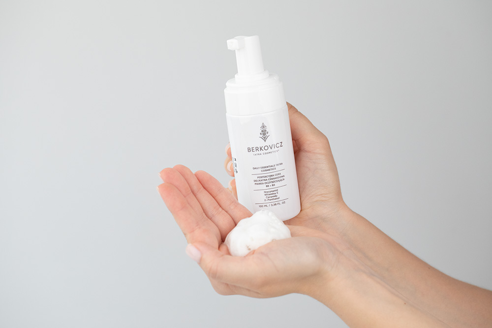 Berkovicz Gentle Cleansing Foam Pianka oczyszczająca do twarzy z ceramidami i niacynamidem 100 ml