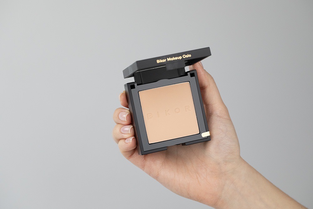 Bikor Oslo Compact Powder Puder - N°5 Honey (miodowy) 8 g
