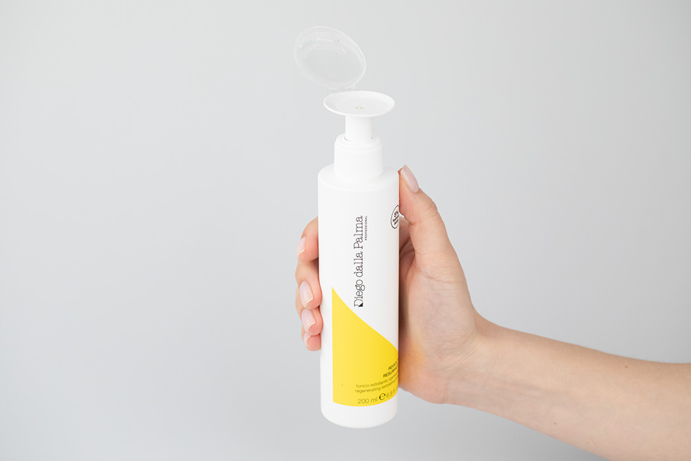 Diego dalla Palma Regenerating Exfoliating Tonic Regenerujący tonik złuszczający 200 ml