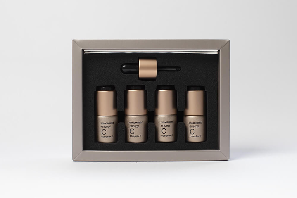 Mesoestetic Energy C Intensywnie rozświetlające serum z witaminą C 4 x 7 ml