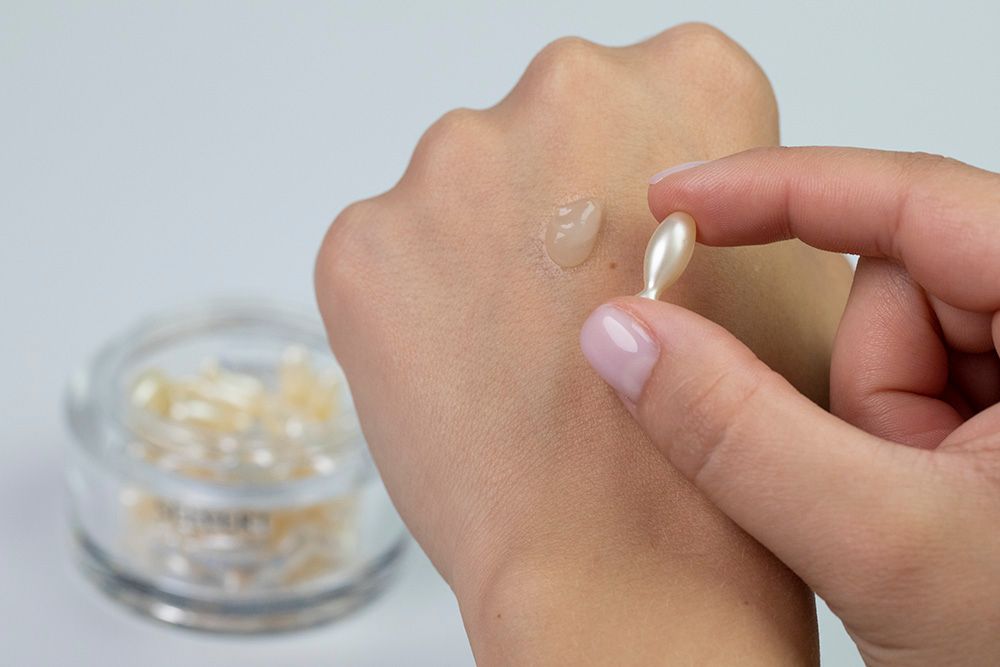 Selvert Thermal Hyaluronic and Vitamin B3 Ceramide Capsules Kapsułki ceramidowe 60 kaps.
