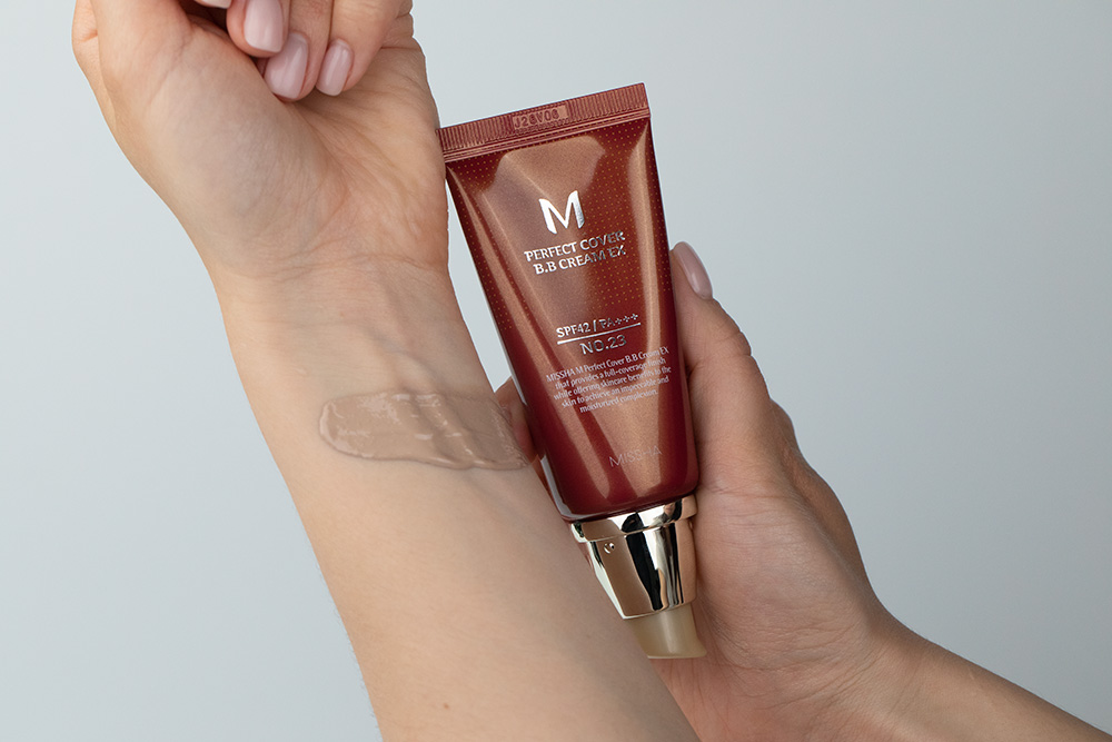 Missha M Perfect Cover BB Cream SPF 42/PA+++ Krem BB chroniący przed promieniami UV (No.23 kolor Natural Beige) 50 ml