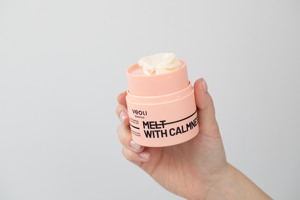 Veoli Botanica Melt with Calmness Emulgujące masełko kojące do zmywania makijażu 40 g