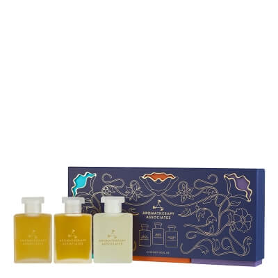 Aromatherapy Associates A Gift Of Wellbeing ZESTAW Poranny radosny olejek 55 ml + Odstresowujący olejek 55 ml + Uziemiający i wyciszający olejek 55 ml